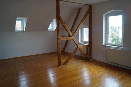 Foto - helle gemütl. 3 Zimmer Dachgeschosswohnung mit EBK und großem Bad