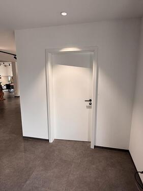 Foto - Gewerbefläche im etablierten Friseursalon zu vermieten!