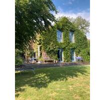 Wohlfühl-Oase im Grünen - 520.000,00&nbsp;EUR Kaufpreis, ca.&nbsp; 180,00&nbsp;m&sup2; in Selters (Taunus) (PLZ: 65618)