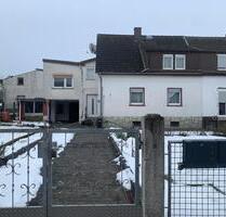 Einfamilienhaus mit seperater Anbauwohnung auf großem Grundstück - Karben