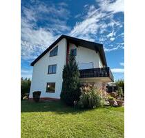 Großzügige, helle 5 Zimmer-Wohnung mit Balkon - Hirschau