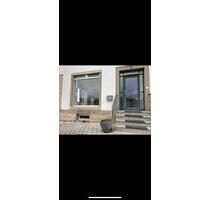 Attraktive Laden-Büro-Praxisfläche in Top-Lage in Hechingen - Eningen unter Achalm