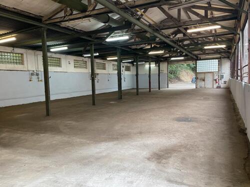 Foto - Halle Lagerhalle - 4,00&nbsp;EUR Kaltmiete, ca.&nbsp; 3,50&nbsp;m&sup2;