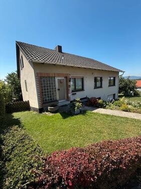Foto - Einfamilienhaus mit großem Garten