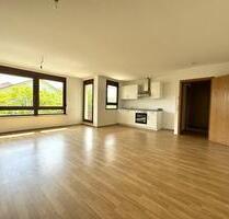 Sonnige 1 Zimmer Wohnung mit Einbauküche in Pforzheim-Maihälden