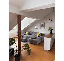 Wunderschöne 2-Zimmer-Dachgeschosswohnung in Germering