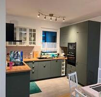 Moderne möblierte 2-Zimmer-Wohnung mit Garten in Karben