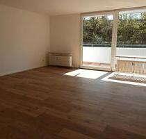 Frischsanierte 1 Zimmer Eigentumswohnung - Bad Homburg vor der Höhe Gonzenheim