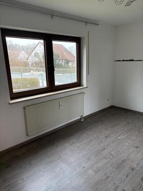 Foto - 4 Zimmer Erdgeschoßwohnung zur Miete in Roßtal