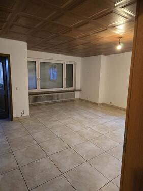 Foto - Charmante 3-Zimmer-Wohnung mit Wintergarten und Garage