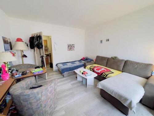 Foto - Helle unmöblierte 1-Zimmer-Wohnung mit Balkon in Dresden-Cotta