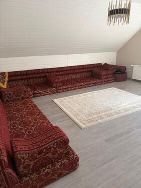 Foto - Großzügige 4-Zimmer-Wohnung mit Balkon und Einbauküche – 130 m²