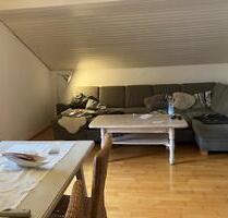 Vermiete 3 Zi. DG Wohnung 1100 warm - Bergen