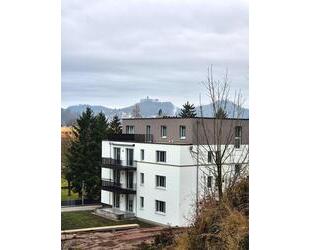 ERSTBEZUG - helle, rollstuhlgerechte 3-Raumwohnung mit Wartburgblick in zentrumsnaher Lage - Eisenach
