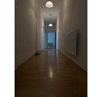 2 ZKB Wohnung + Balkon in 60389 Frankfurt Bornheim - Frankfurt am Main Innenstadt 3