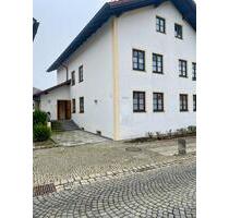 Gewerbefläche Praxis Büro im Zentrum Bad Birnbachs