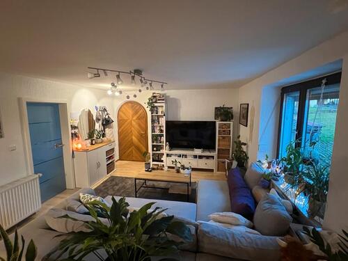 Foto - Wunderschöne 2ZKB mit Balkon, Dachterrasse, Garten und Garage