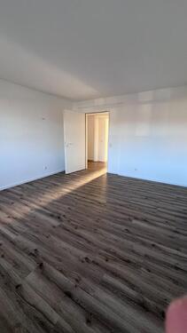 Foto - Helle & ruhige 2 Zimmerwohnung - DuscheAbstellraumAufzug