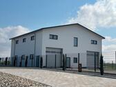 Foto - Eine moderne Hallenfläche in Schemmerhofen