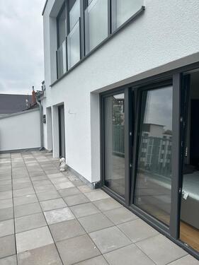 Foto - 2 ZIMMER möblierte Wohnung mit Terrasse in DÜSSELDORF