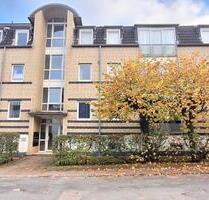 Eine 2- Zimmer Wohnung mit 2 Balkonen und Tiefgaragenstellplatz - Bremen Hemelingen