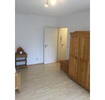 1 Zimmer Appartement hell und möbliert in Regensburg West