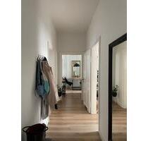 Altbau-Wg in List mit Balkon (2er Mädchen WG) - Hannover Vahrenwald-List