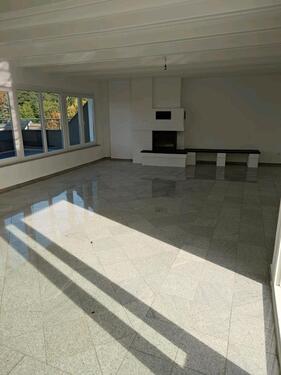 Foto - 3 Zimmer Wohnung mit 2 Dachterrasse,Sauna und Kamin