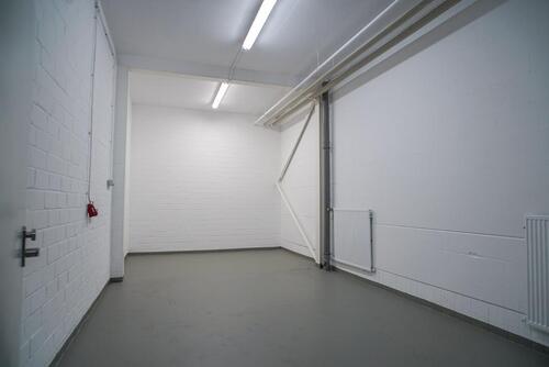 Foto - Bonn Beuel - 26 m² Lager Lagerfläche Lagerraum Lagerhalle