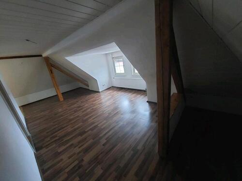 Foto - 1.5 Zimmer Dachgeschoßwohnung in Kelsterbach
