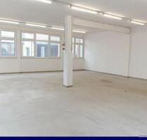 GROSSZÜGIGE HALLE MIT BÜRO: IDEAL FÜR LOGISTIK UND LAGER! - Wyhl am Kaiserstuhl