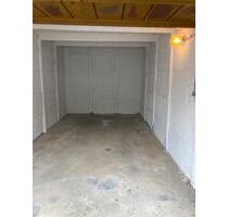 Vermiete Garage mit Strom in Suhl