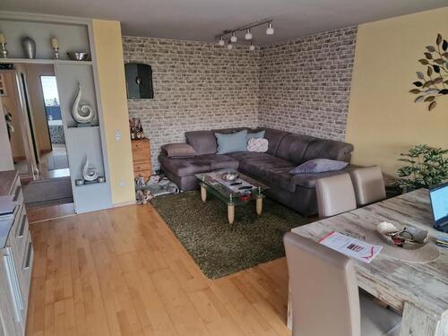 Foto - Modernisierte 3-Zimmer-Wohnung , Balkon in Aburg-Leider Für Kapit