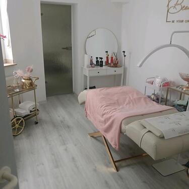 Foto - Kosmetik Raum - 250,00&nbsp;EUR Kaltmiete,