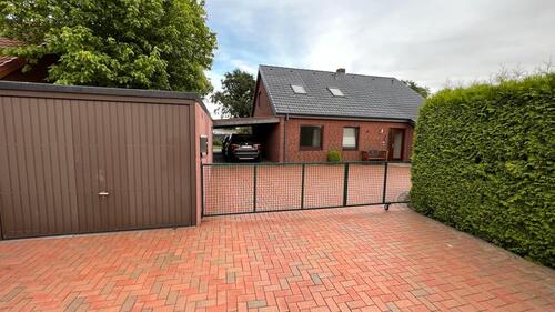 Foto - Einfamilienhaus mit riesigem Garten