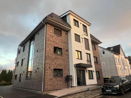 Foto - 3,5-Zimmer-Dachgeschosswohnung & großer Dachterrasse (Fördeblick)