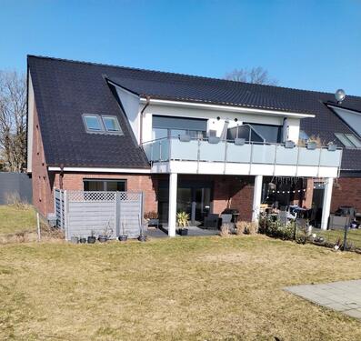 Foto - Helle 3-Zi.-Wohnung mit Weitblick - große Südterrasse + Garten