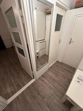 Foto - Helle 1 Zimmer Wohnung mit EBK und Balkon in attraktiver Lage