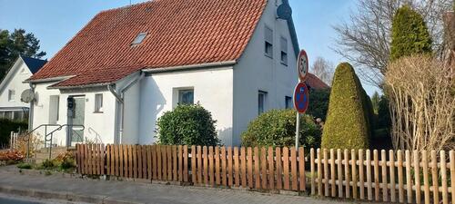 Foto - Haus mit großem Grundstück - 180.000,00&nbsp;EUR Kaufpreis, ca.&nbsp; 130,00&nbsp;m&sup2;