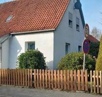 Haus mit großem Grundstück - 180.000,00&nbsp;EUR Kaufpreis, ca.&nbsp; 130,00&nbsp;m&sup2; in Bergen (PLZ: 29303)