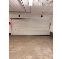 2 Stellplätze für PkW Tiefgarage mit Rolltor und BOX abschließbar - Berlin Steglitz-Zehlendorf