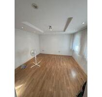 Wohung zu vermieten - 1.150,00&nbsp;EUR Kaltmiete, ca.&nbsp; 95,00&nbsp;m&sup2; in Bischberg (PLZ: 96120)