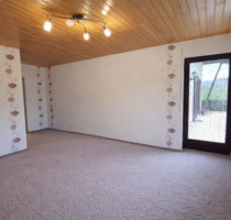 Großzügige 4-Zimmer-Wohnung mit Süd-Balkon in Delliehausen Uslar