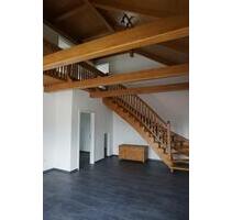 Großes Wohnhaus in zentraler Lage in Röhrnbach zu vermieten