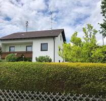 Freistehendes Haus in ruhiger Lage mit sonnigem Garten - Illertissen