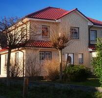 Stadvilla in Bardowick mit massiver Garage - Provisionsfrei!