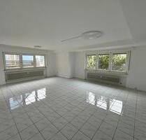 Helle und ruhige Wohnung zum Vermieten in Weilrod