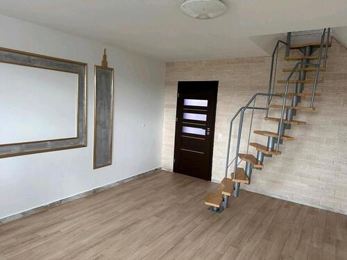 Foto - 4 Zimmer Dachgeschoßwohnung zur Miete in Chemnitz