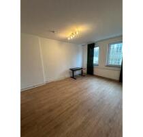 1 WG-Zimmer in einer 2 Zimmerwohnung - in Bremen-Woltmershausen
