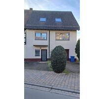 Haus zum Verkauf - 185.000,00&nbsp;EUR Kaufpreis, ca.&nbsp; 120,00&nbsp;m&sup2; in Leimen (PLZ: 66978)